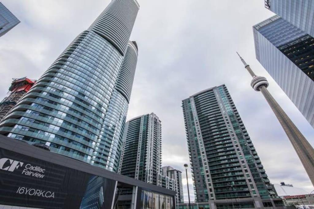 New Superior Lakeview Luxury 3-Bedroom Suite On 48 Floor Торонто Екстериор снимка