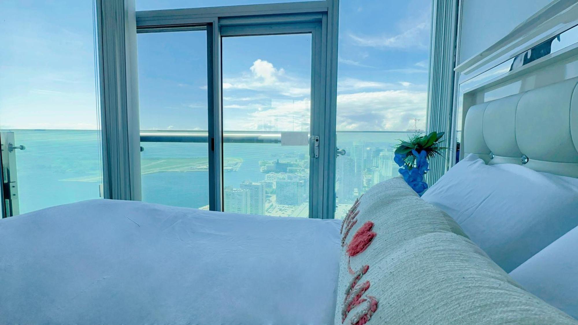 New Superior Lakeview Luxury 3-Bedroom Suite On 48 Floor Торонто Екстериор снимка